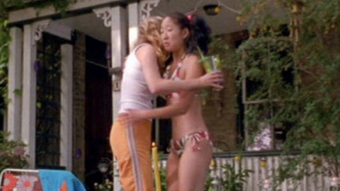 Pic: Sandra Oh in Cake