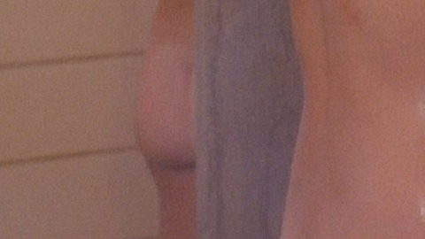 Pic: Debra Deliso in The Slumber Party Massacre