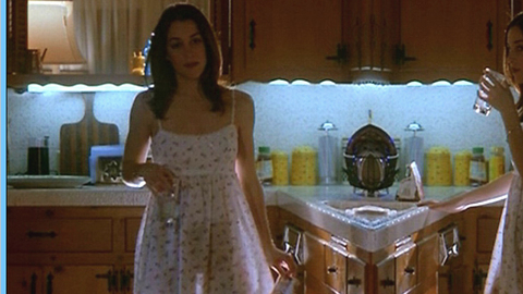 Pic: Lindsay Sloane in Seven Girlfriends (1999)