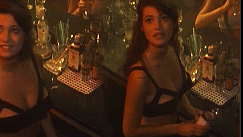 Pic: Manuela Arcuri in Uomini senza donne