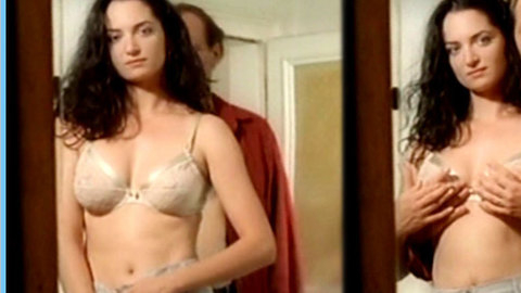 Pic: Natalia Wörner in Kinder der Nacht