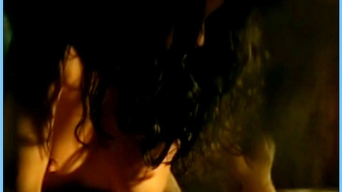 Pic: Natalia Wörner in Der Elefant vergißt nie