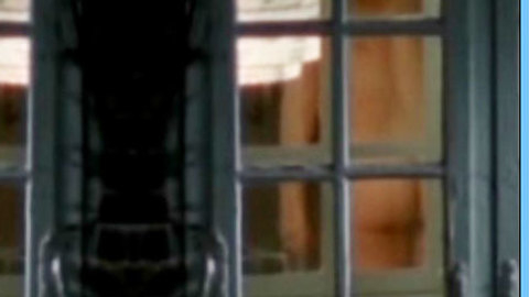 Pic: Natalia Wörner in Der Seerosenteich