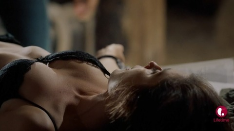 Pic: Shiri Appleby in UnREAL