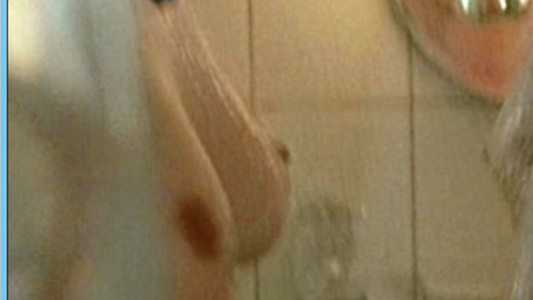 Pic: Annett Renneberg in Im Visier der Zielfahnder