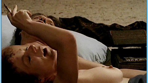 Pic: Nina Hoger in Für immer für dich