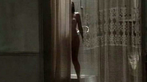 Pic: Sophie Broustal in L'immeuble