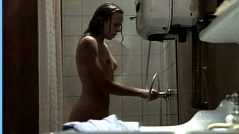 Pic: Sophie Broustal in L'immeuble