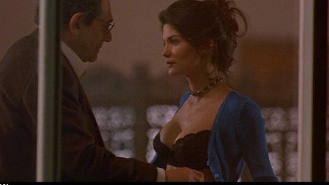 Pic: Audrey Tautou in Venus Beauty Institute
