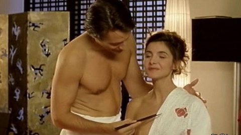 Pic: Clotilde Courau in Bob le magnifique