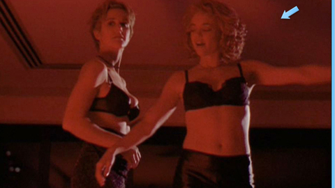 Pic: Lisa Robin Kelly in Late Last Night