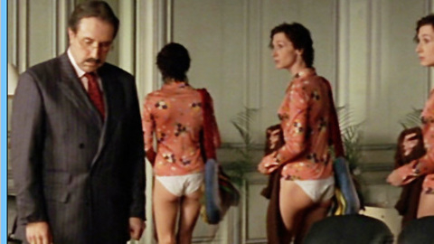 Pic: Anne Brochet in Une journée de merde! (1999)