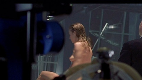 Pic: Sarah Wynter in The 6th Day