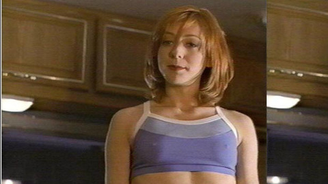Pic: Alyson Hannigan in Hayley Wagner, Star