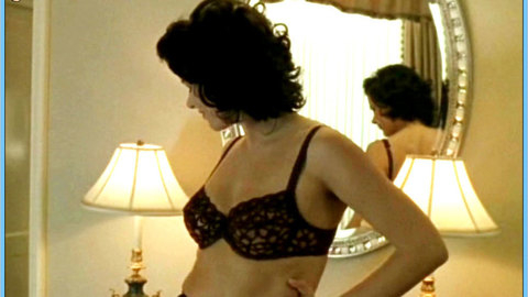 Pic: Barbara Auer in Picknick im Schnee