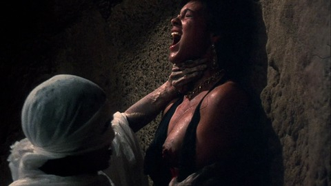 Pic: Raffaella Offidani in Castle Freak