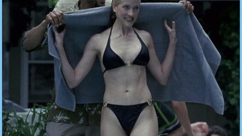 Pic: Lori Heuring in True Blue