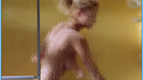 Pic: Erinn Bartlett in 100 Women