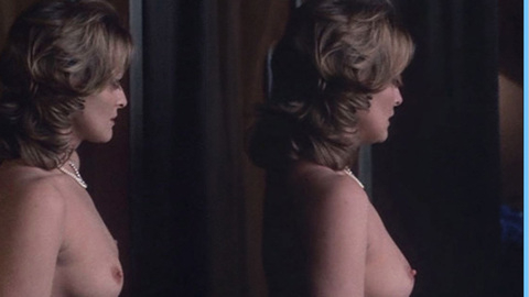 Pic: Lisa Gastoni in Submission