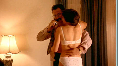 Pic: Claudia Karvan in The Heartbreak Kid