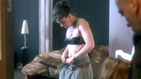 Pic: Maria Schrader in Keiner liebt mich