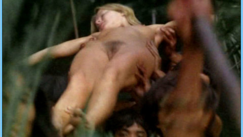 Pic: Mónica Zanchi in Emmanuelle and the Last Cannibals