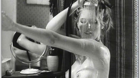 Pic: Danielle Ouimet in Valérie