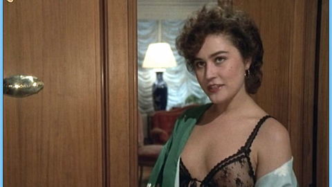 Pic: Lory Del Santo in Sunday Lovers (1980)