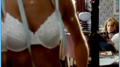 Pic: Anja Kling in Der Seerosenteich (2003)