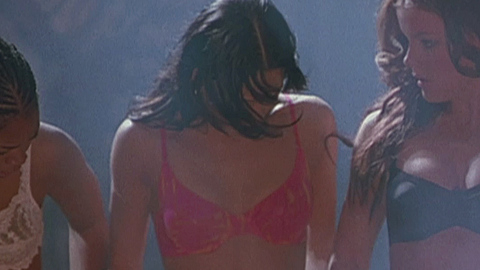 Pic: Anna Faris in Scary Movie 2