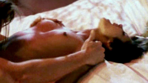 Pic: Tamara Mello in Infidelity