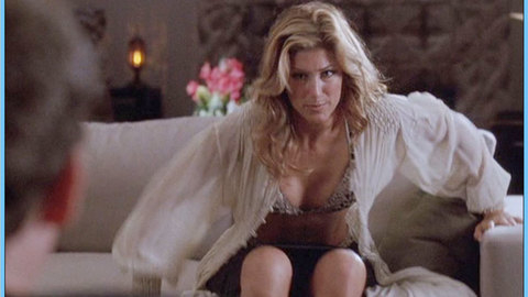 Pic: Jennifer Esposito in Breakin' All the Rules (2004)