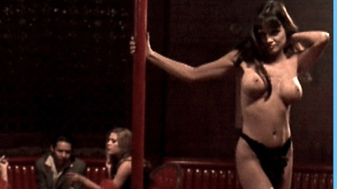 Pic: Lisa Boyle in Let the Devil Wear Black