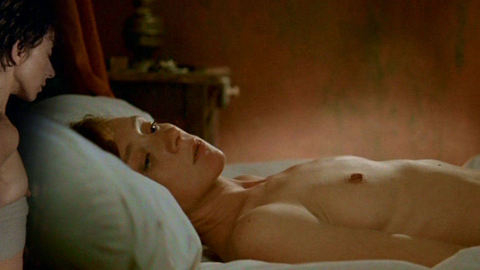 Pic: Sylvie Testud in La France