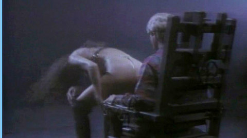 Pic: Julie Strain in Future Shock