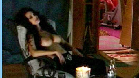 Pic: Julie Strain in Bleed