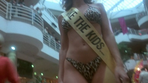 Pic: Toni Naples in Chopping Mall