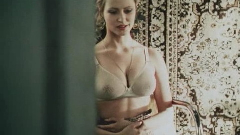 Pic: Agnieszka Wagner in Nesut menya koni (1996)