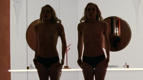 Pic: Piper Perabo in Looper