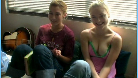 Pic: Izabella Miko in Crashing