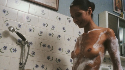 Pic: Laura Gemser in Emanuelle in Bangkok