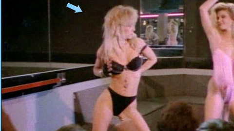 Pic: Linnea Quigley in Vice Academy 2