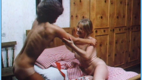 Pic: Marie Ekorre in Geh, zieh dein Dirndl aus