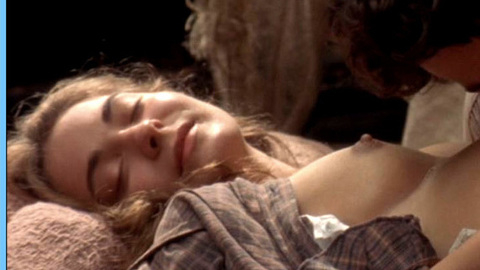 Pic: Nia Roberts in Solomon and Gaenor