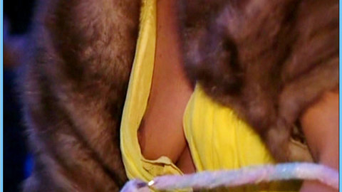 Pic: Jessica Stockmann in Exclusiv - Das Star-Magazin