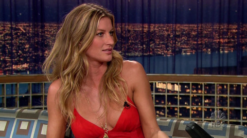 Pic: Gisele Bundchen in Late Night with Conan O'Brien (1993)