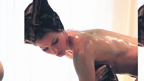 Pic: Gisele Bundchen in Vogue Italia June 2013 Photo Shoot