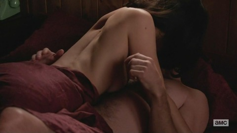 Pic: Jessica Paré in Mad Men