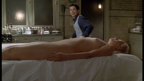 Pic: Alexandra Holden in Six Feet Under