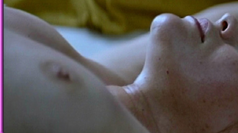 Pic: Séverine Caneele in Humanité